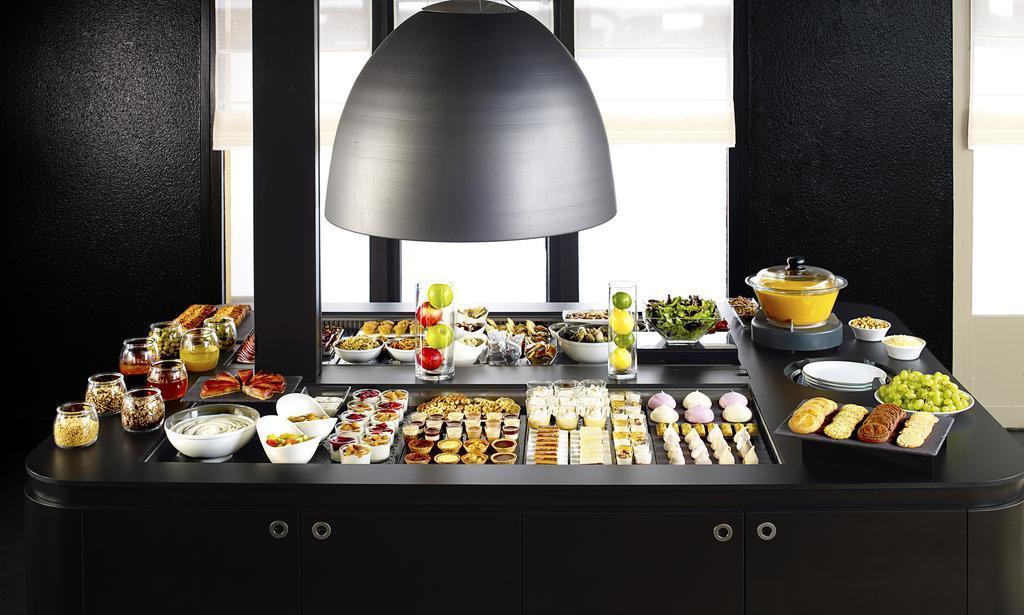 Campanile Salon-De-Provence Hotel Ngoại thất bức ảnh