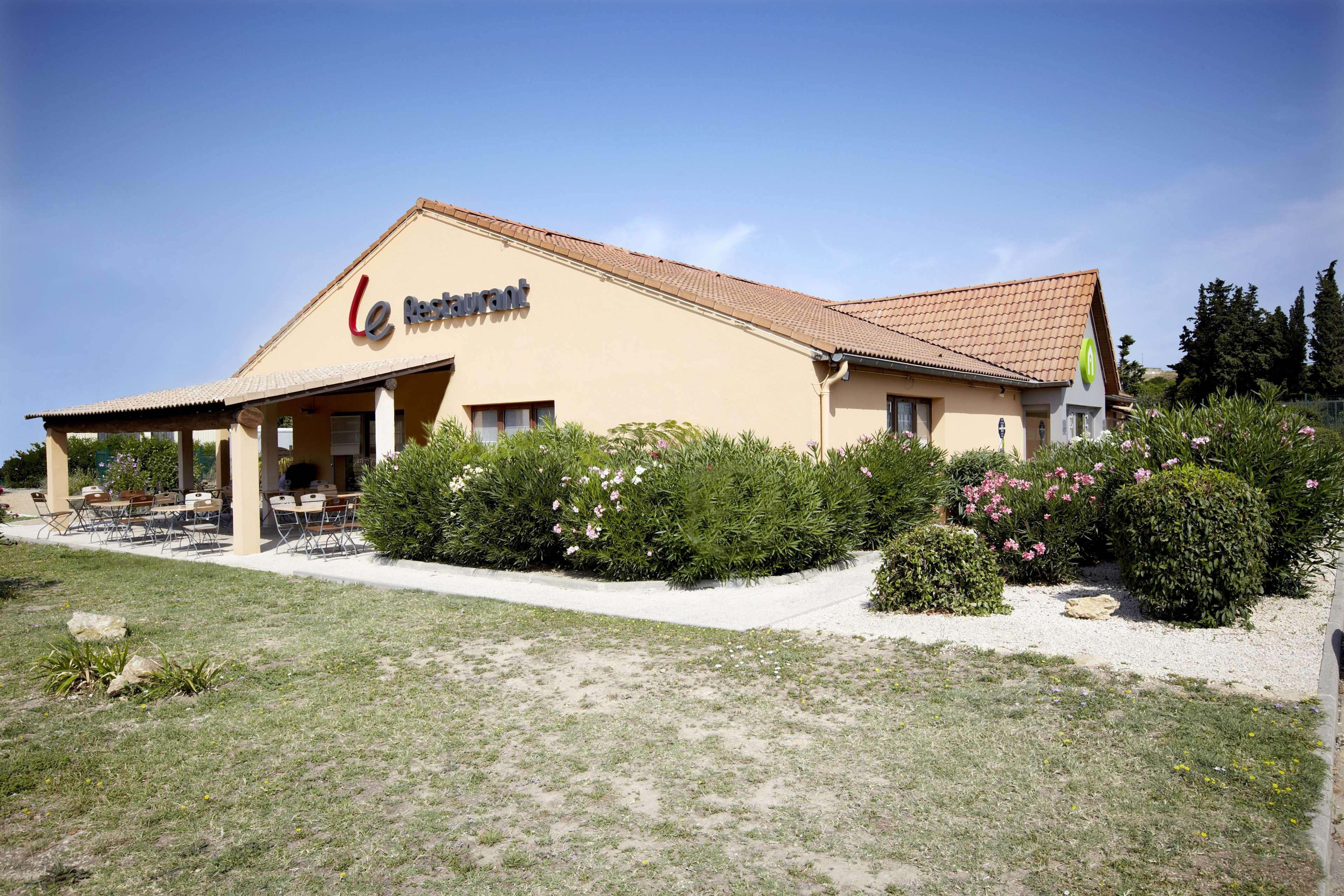 Campanile Salon-De-Provence Hotel Ngoại thất bức ảnh