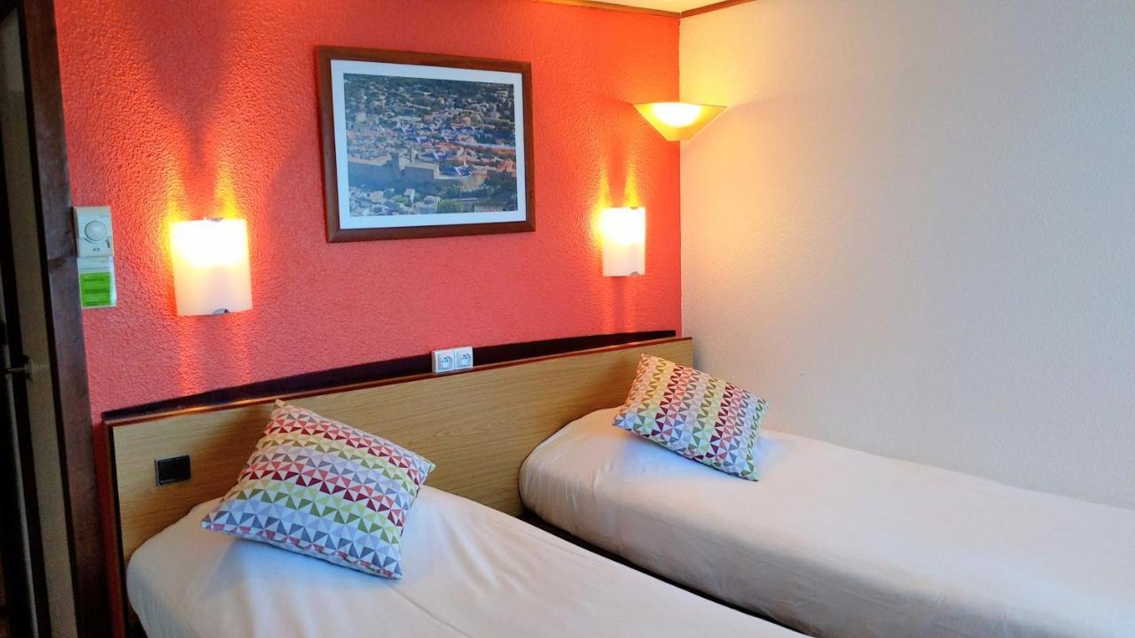 Campanile Salon-De-Provence Hotel Ngoại thất bức ảnh